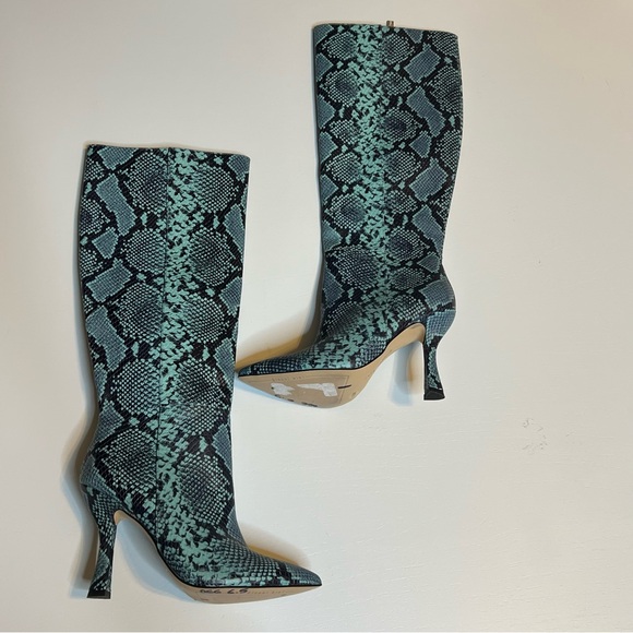 Gianni Bini Lennoxe Snake Print Leather Stilleto Heel Boots Teal Black 6.5 - Picture 3 of 12